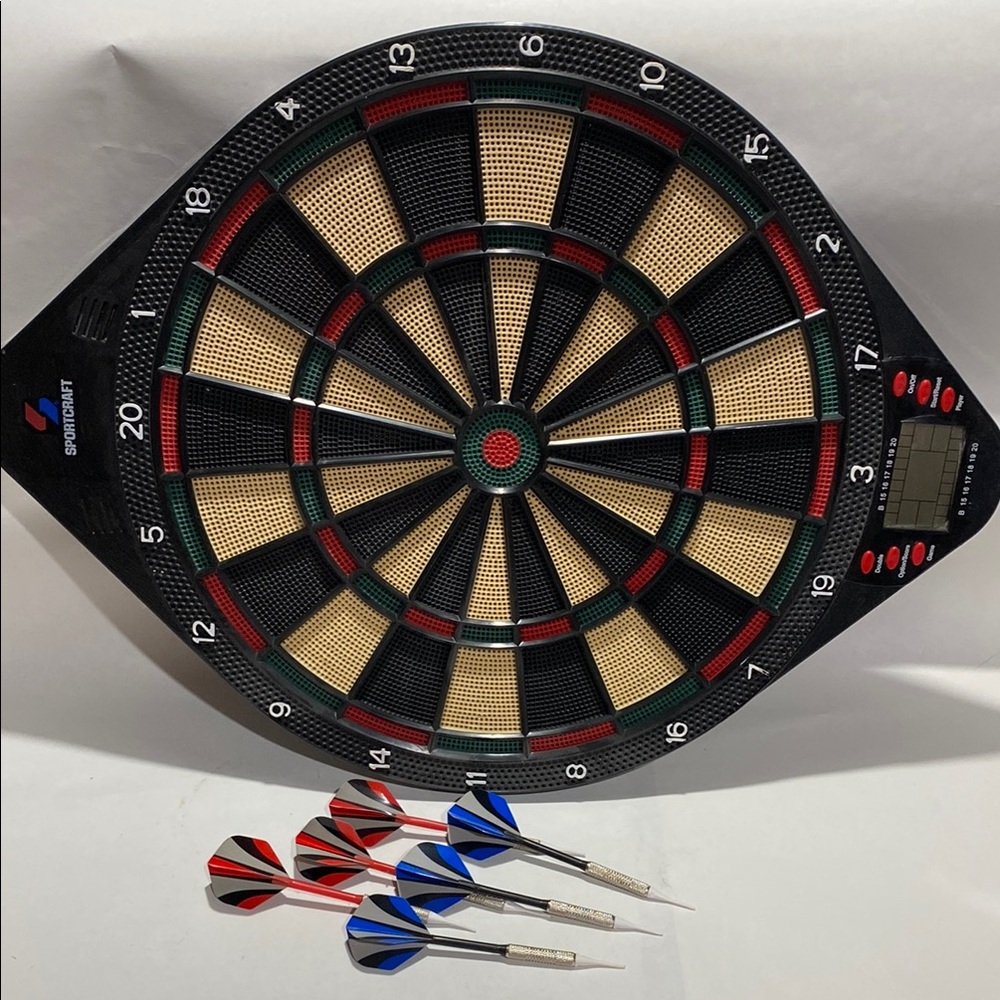 Sportcraft 1000 Electronic Dartboard & darts - 25 Games, LCD Scoring like new